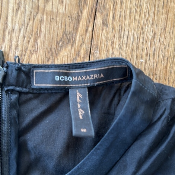 BCBG BLACK SLEEVELESS DRESS - Picture 5 of 12